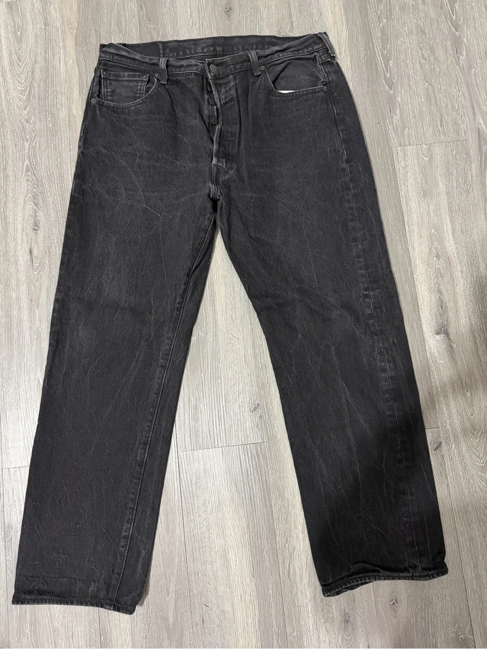 Levi's 501 Men's Straight Black Button-Fly Jeans 38X32